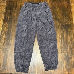 Lululemon jogger track pants heathered black 4